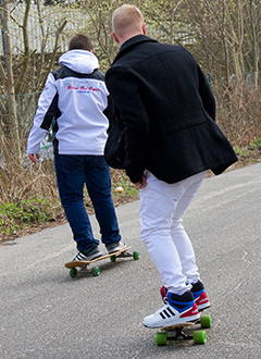 Skater240x330